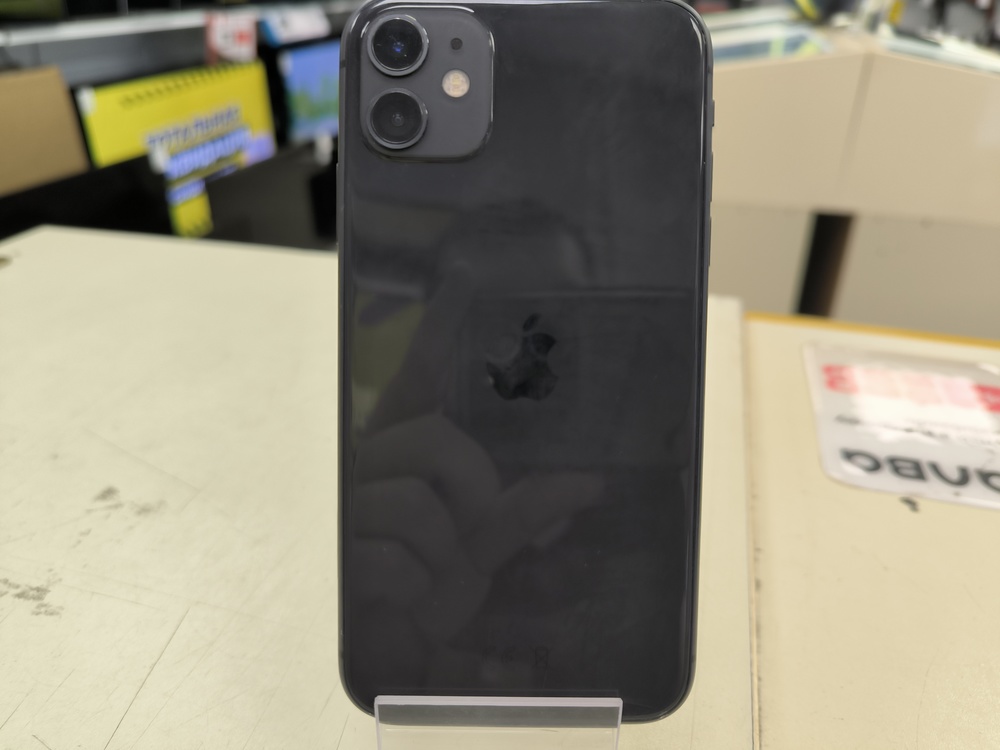 Смартфон Apple iPhone 11 64Gb