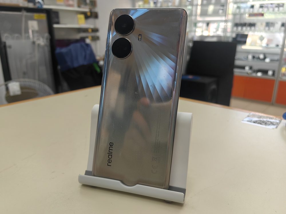 Смартфон Realme 10 Pro + 5G 8/256