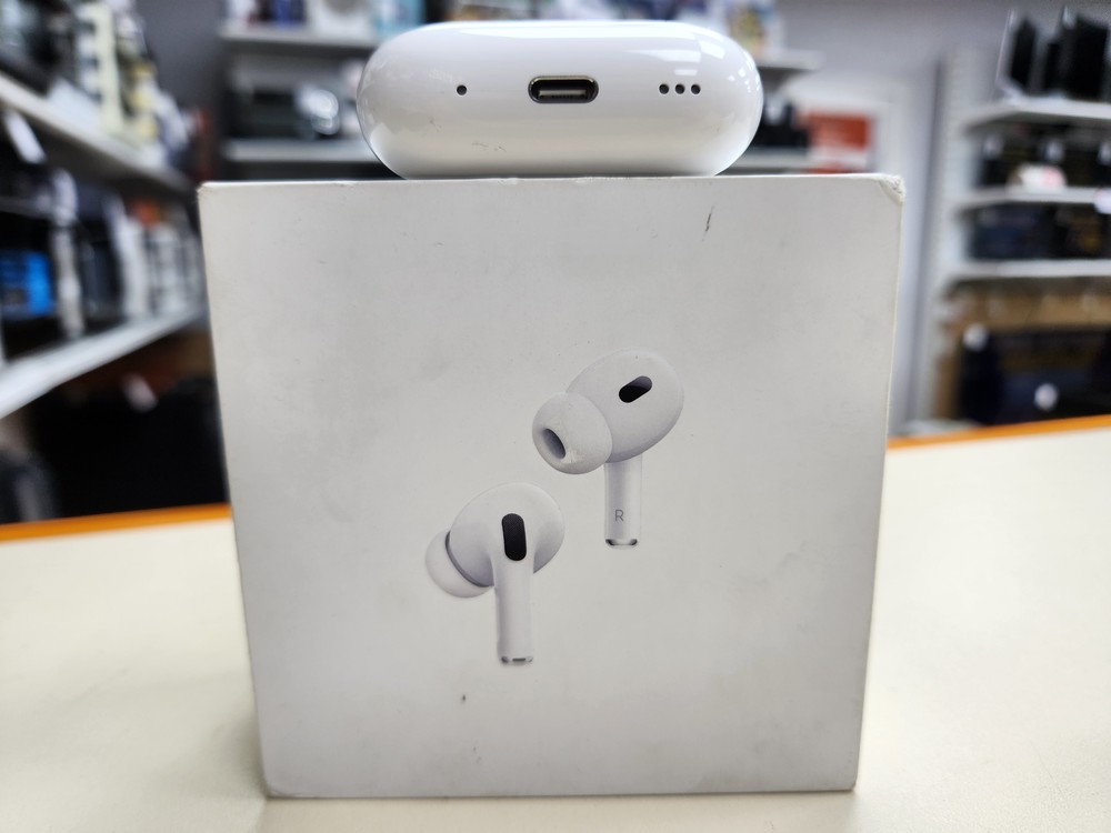 Наушники беспроводные Apple AirPods Pro 2 Case USB-C