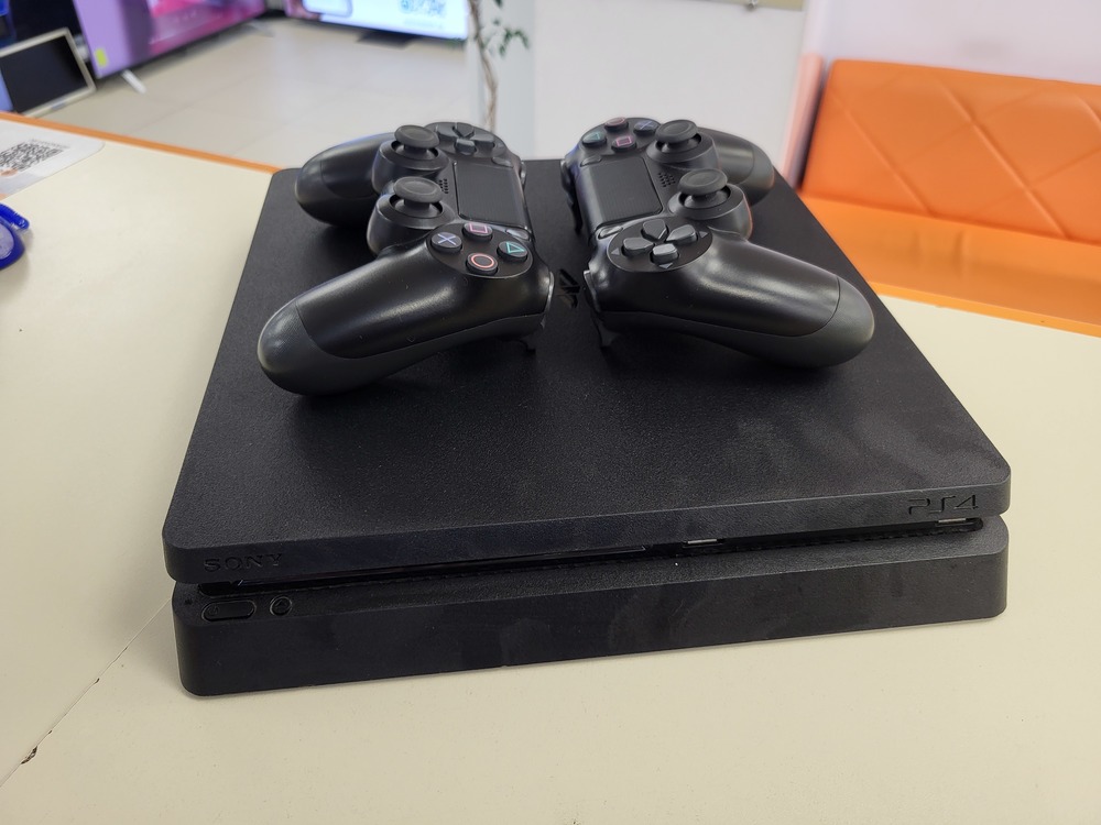 Игровая приставка PlayStation 4 Slim 1Tb