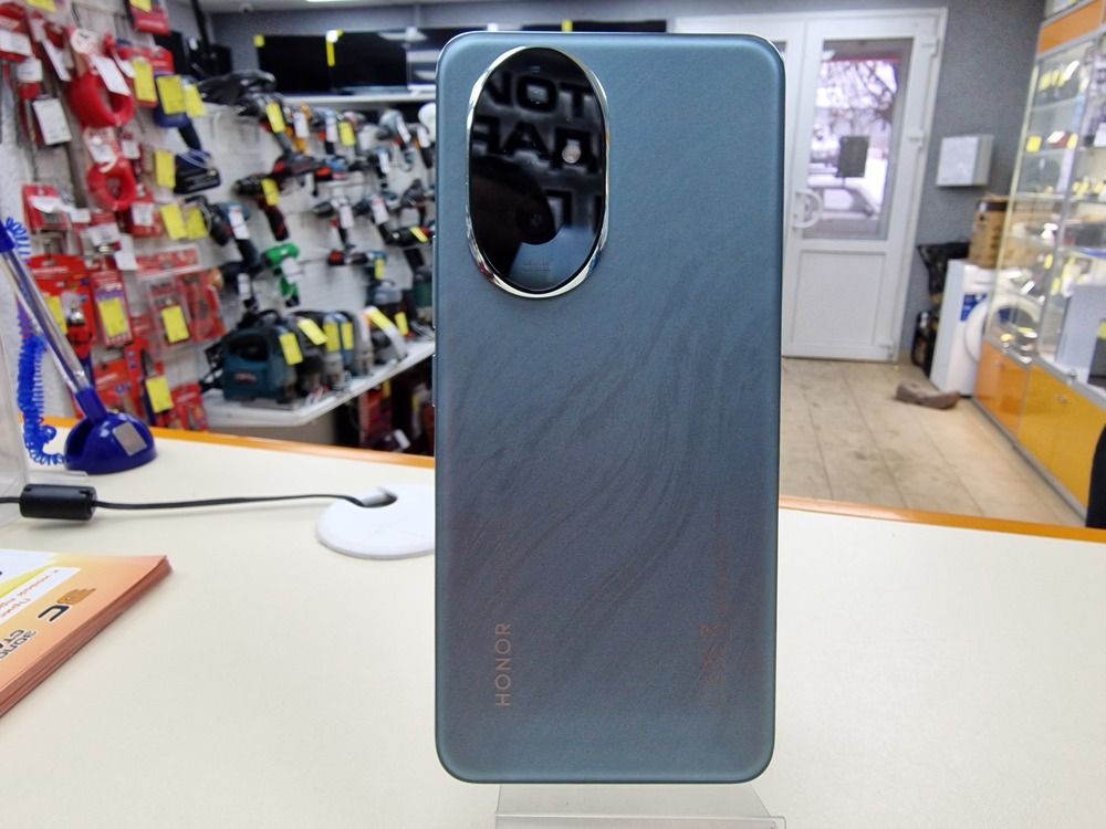 Смартфон Honor 200 8/256