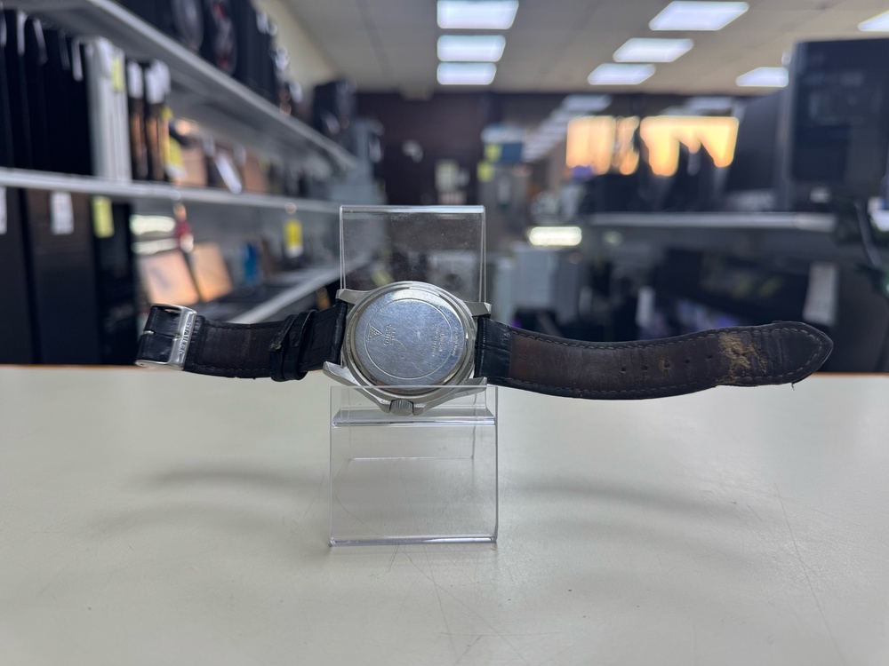 Часы наручные GUESS W95110G1