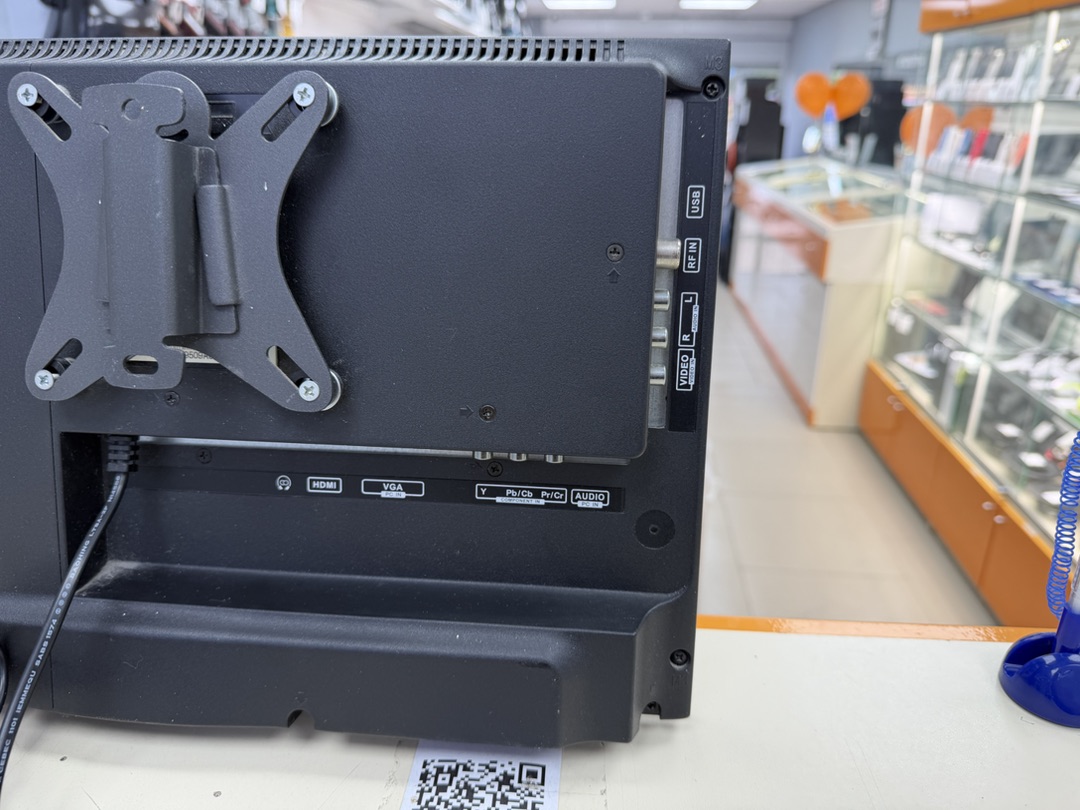 LCD Телевизор DNS E19A00