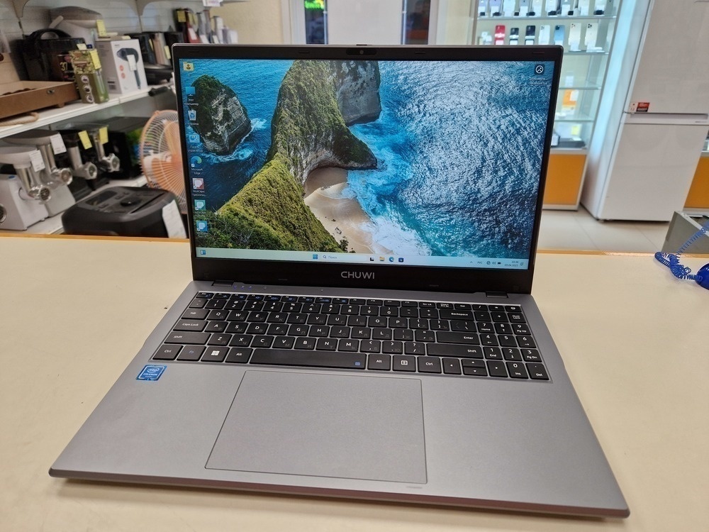 Ноутбук CHUWI HeroBook Plus; Celeron N4020, Intel UHD Graphics 600, 8 Гб, 240 Гб, Нет