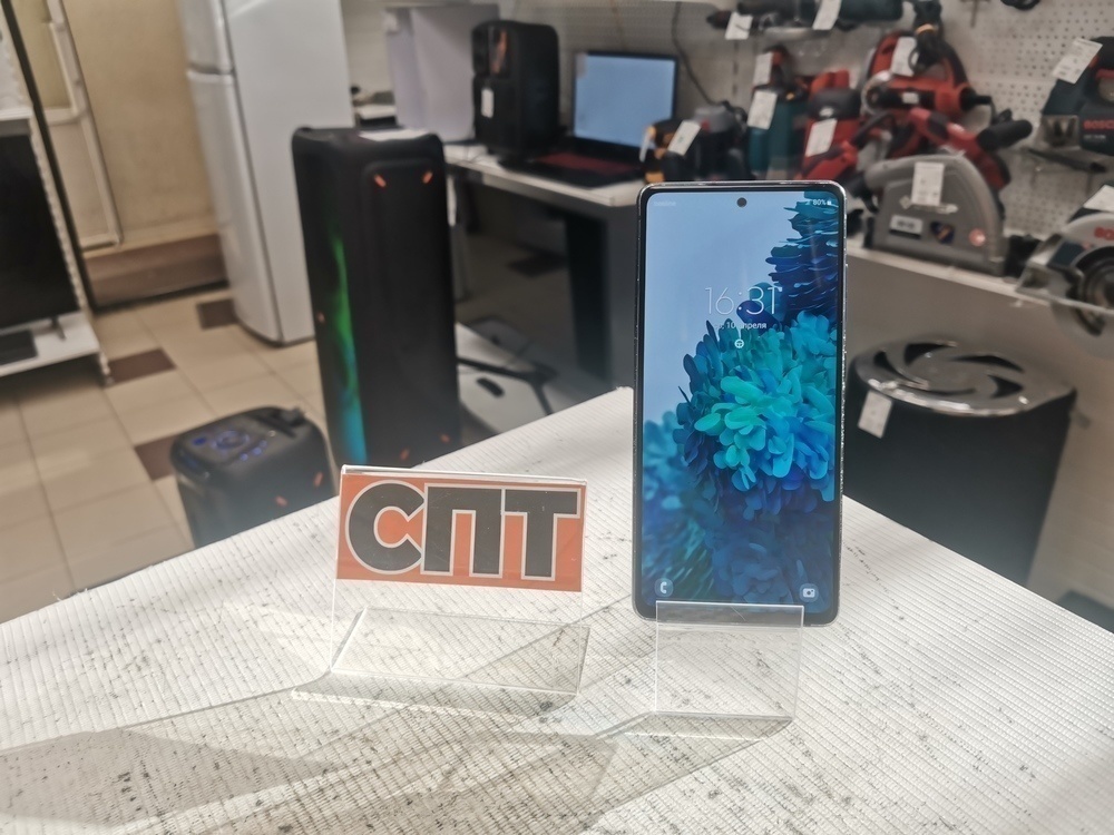 Смартфон Samsung Galaxy S20 FE 6/128