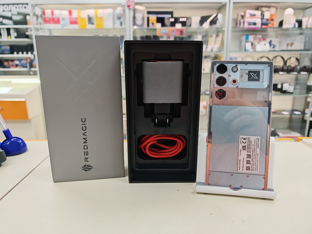 Смартфон Nubia Red Magic 10 Pro 16/512