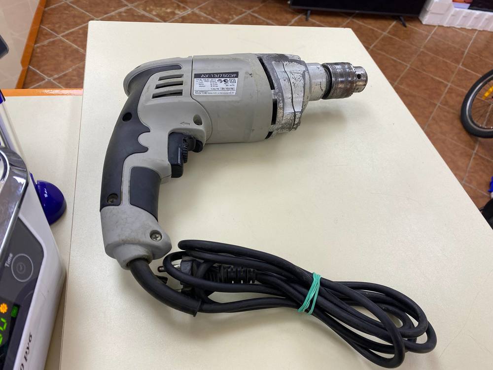 Дрель-ударная Интерскол ДУ 13/750