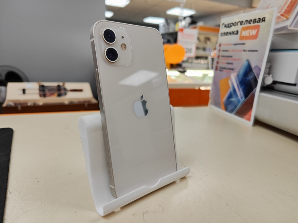 Смартфон Apple iPhone 12 128Gb