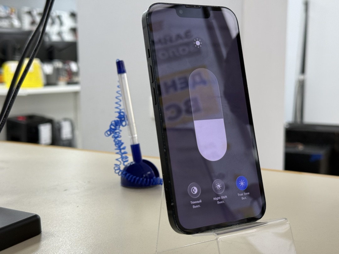 Смартфон Apple iPhone 13 128Gb