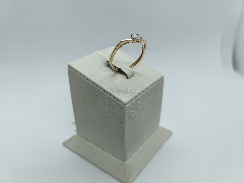 КОЛЬЦО С КАМНЕМ (Au 585)