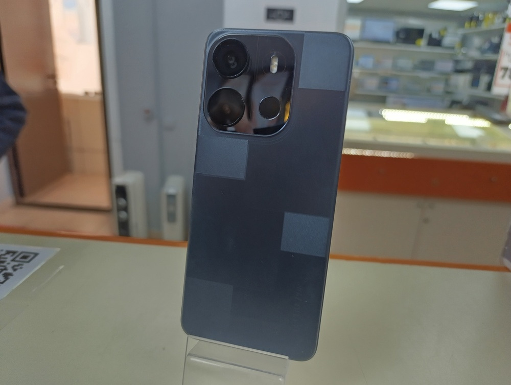 Смартфон Tecno POP7 2/64