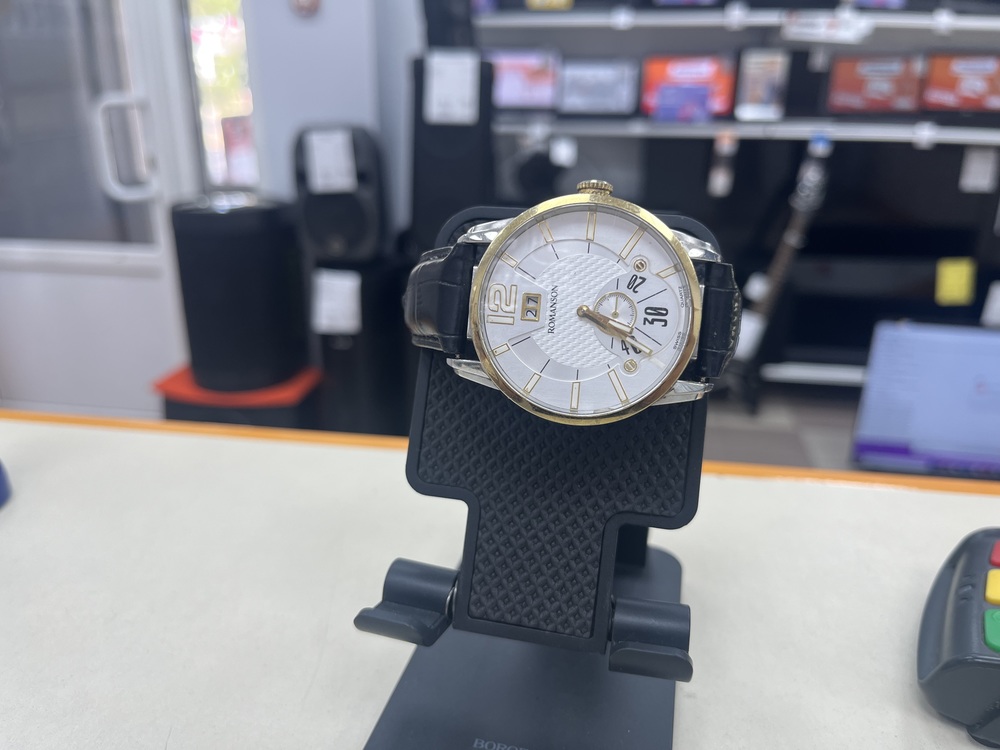 Часы наручные Romanson TL9113