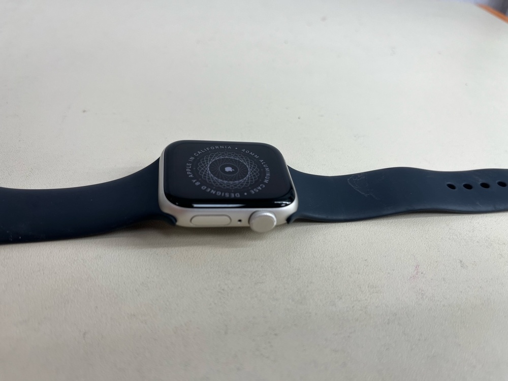 Смарт-часы Apple Watch SE 2022 44mm