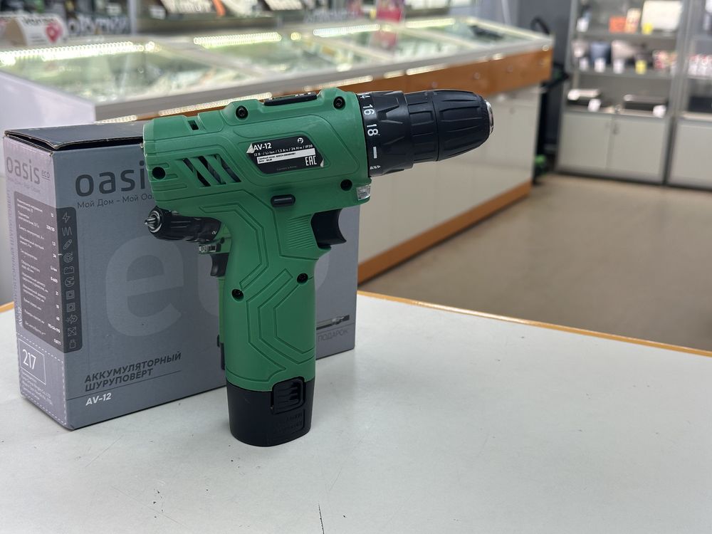 Шуруповерт Oasis Av-12(J);