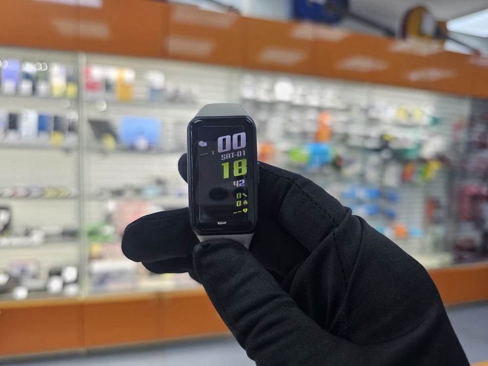 Смарт-часы Honor Band 6