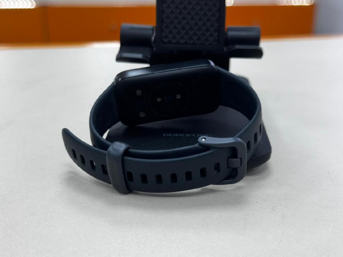 Смарт-часы Huawei BAND 8