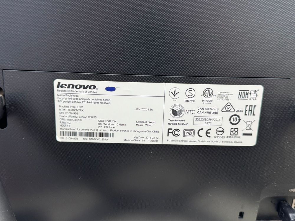 Моноблок Lenovo;