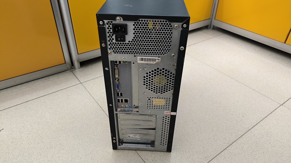 Системный блок VPS; Xeon E3-1220 v2, GeForce GT 625M, 8 Гб, 512 GB, Нет