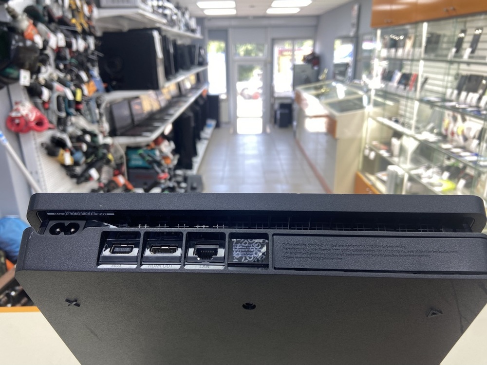 Игровая приставка PlayStation 4 Slim 1Tb