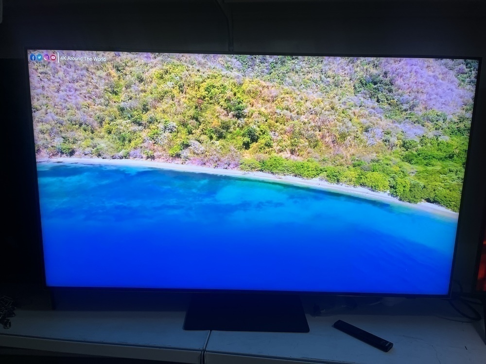 QLED Телевизор Samsung QE55QN700AU