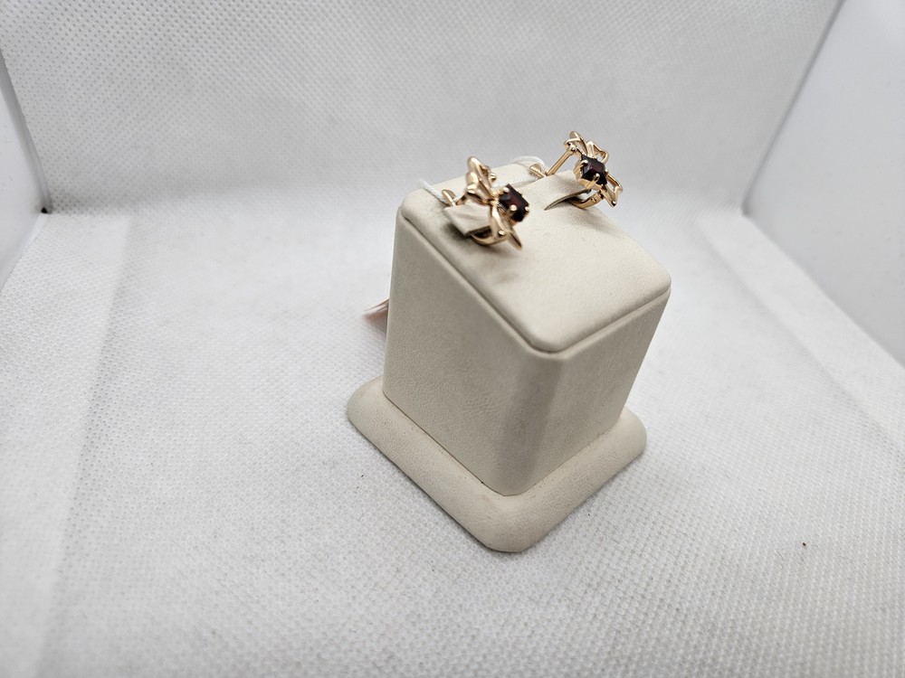 СКМ585 СЕРЬГИ С КАМНЕМ (Au 585)