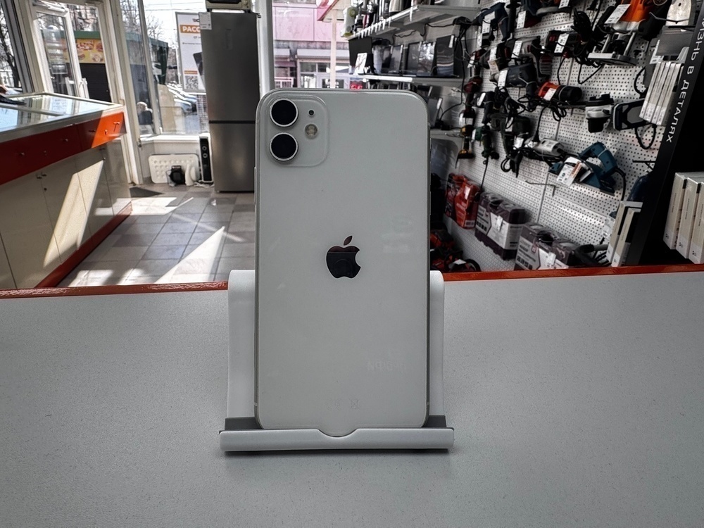 Смартфон Apple iPhone 11 128Gb