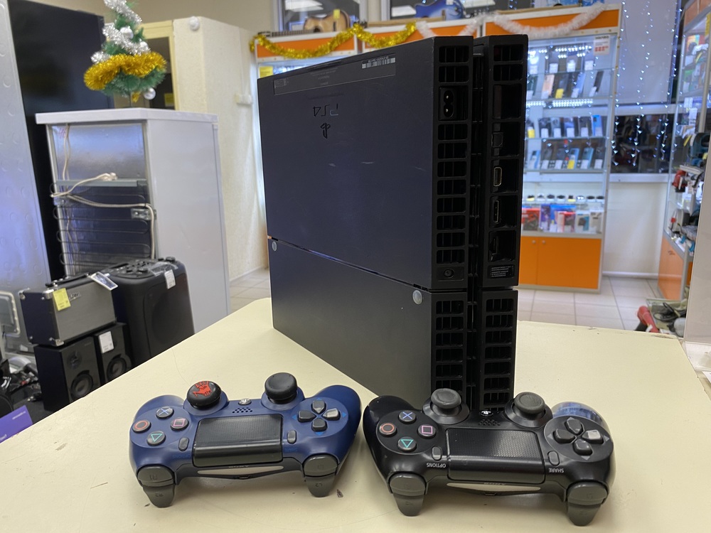 Игровая приставка PlayStation 4 FAT 500GB