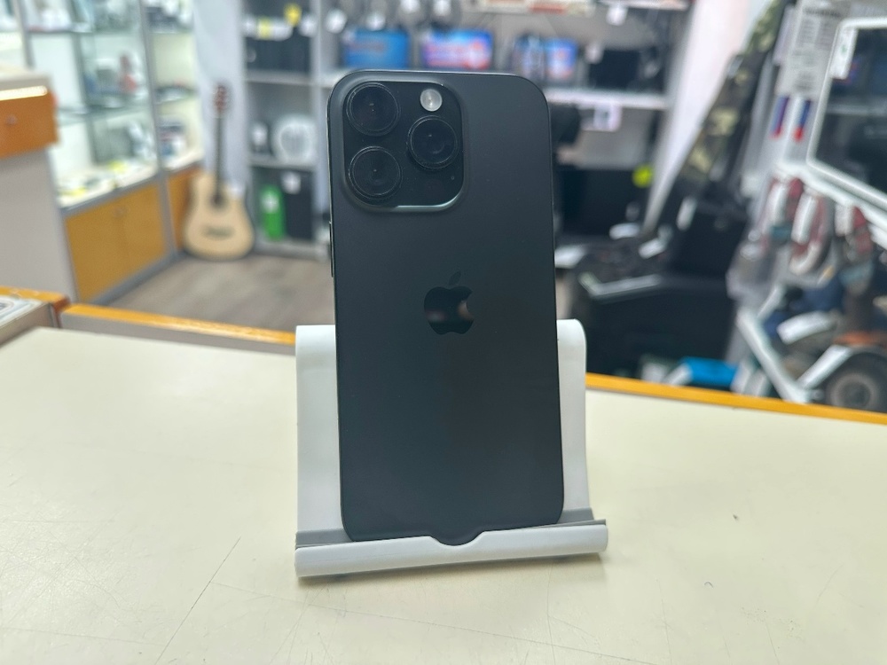 Смартфон Apple Iphone 16 Pro 128Gb