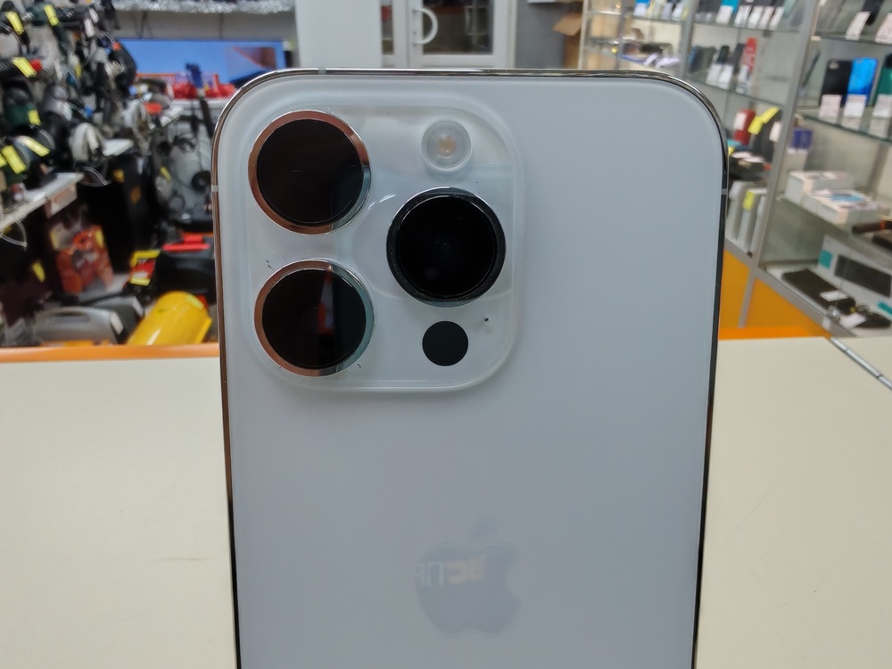 Смартфон Apple Iphone 14 Pro 128Gb