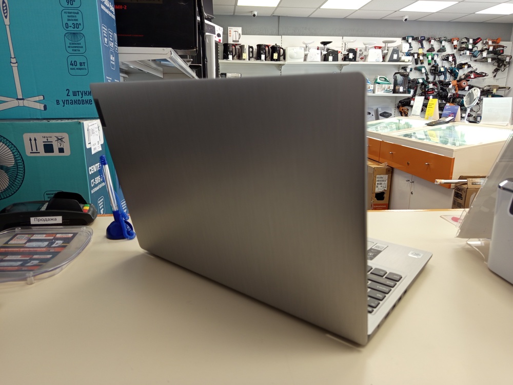 Ноутбук Lenovo; Core i5-1035G1, HD Graphics, 8 Гб, 120 Гб, 1 Tb