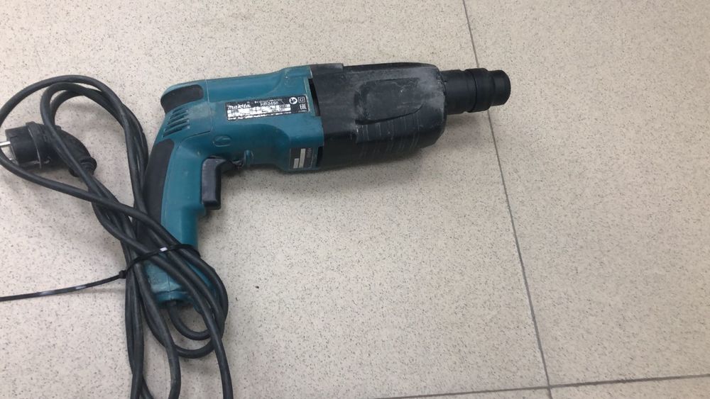 Перфоратор Makita HR-2450