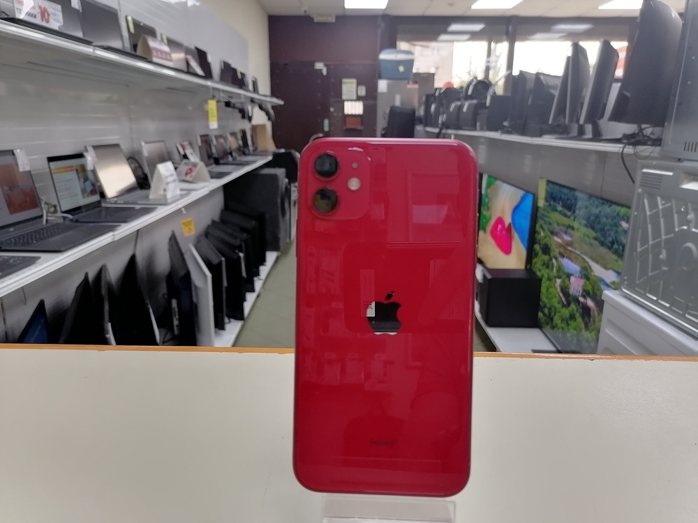 Смартфон Apple iPhone 11 64Gb