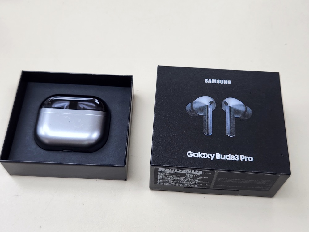 Наушники беспроводные Samsung Galaxy Buds 3 Pro