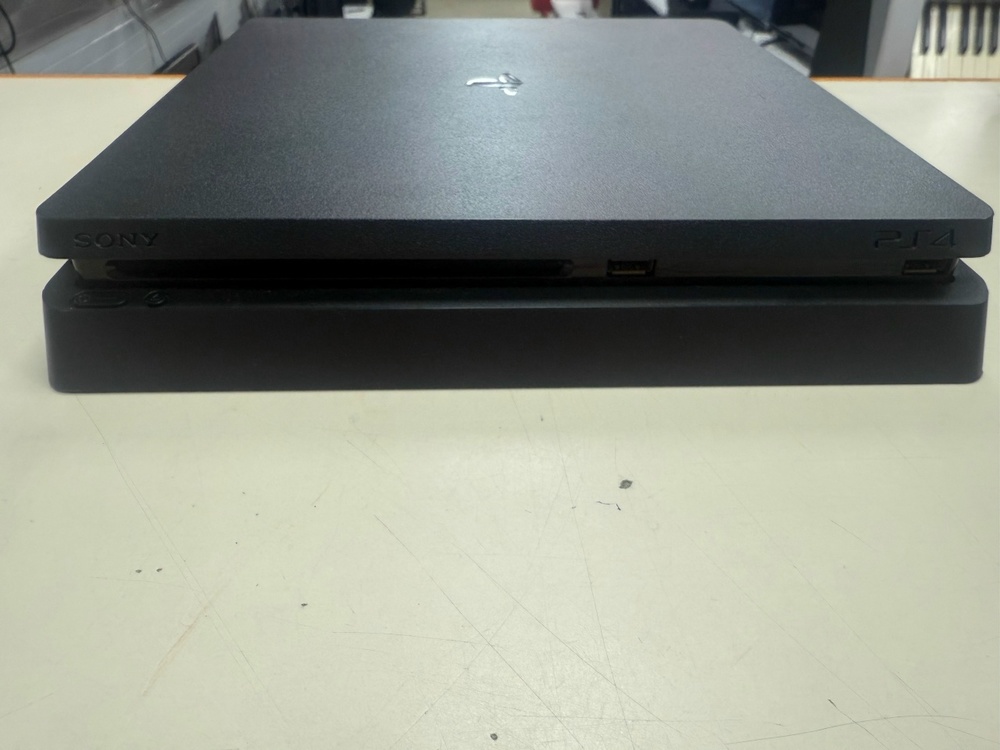 Игровая приставка PlayStation 4 Slim 1Tb