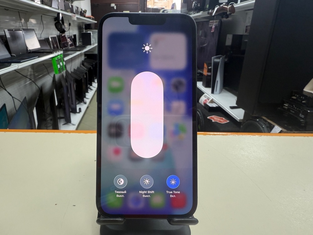 Смартфон Apple iPhone 13 128Gb