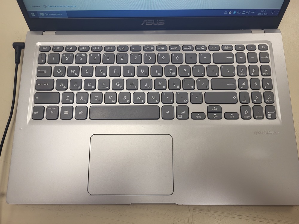 Ноутбук ASUS; Pentium 6805, GeForce MX130, 8 Гб, 240 Гб, Нет
