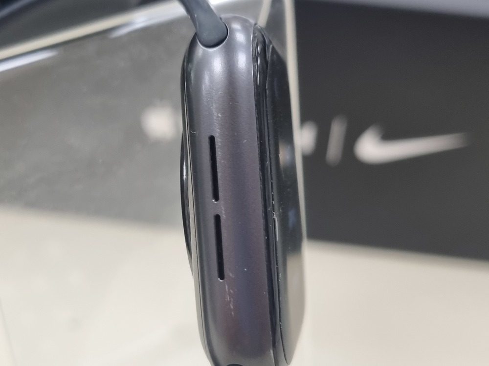 Смарт-часы Apple Watch SE 44mm