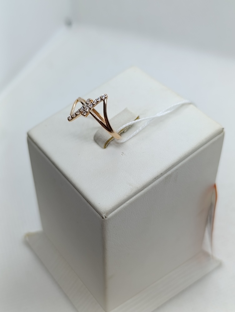 КОЛЬЦО С КАМНЯМИ (Au 585)