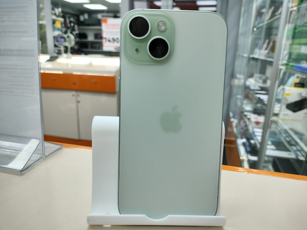 Смартфон Apple Iphone 15 128Gb