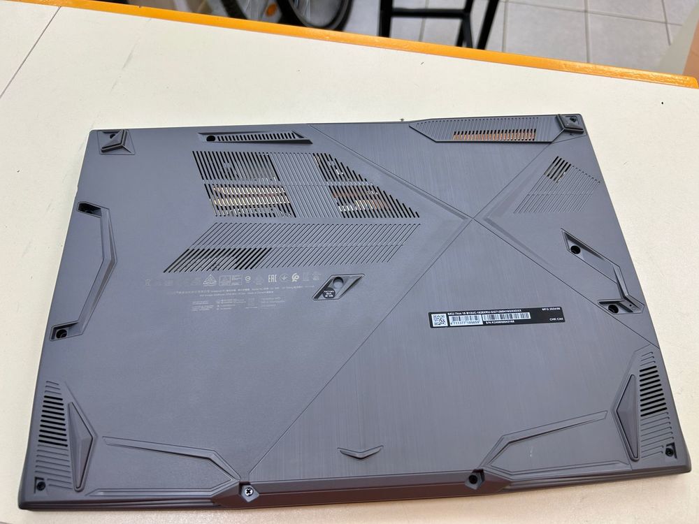 Ноутбук MSI *; Intel Core i7-12650H, GeForce RTX 3050, 16 Гб, 512 GB, Нет