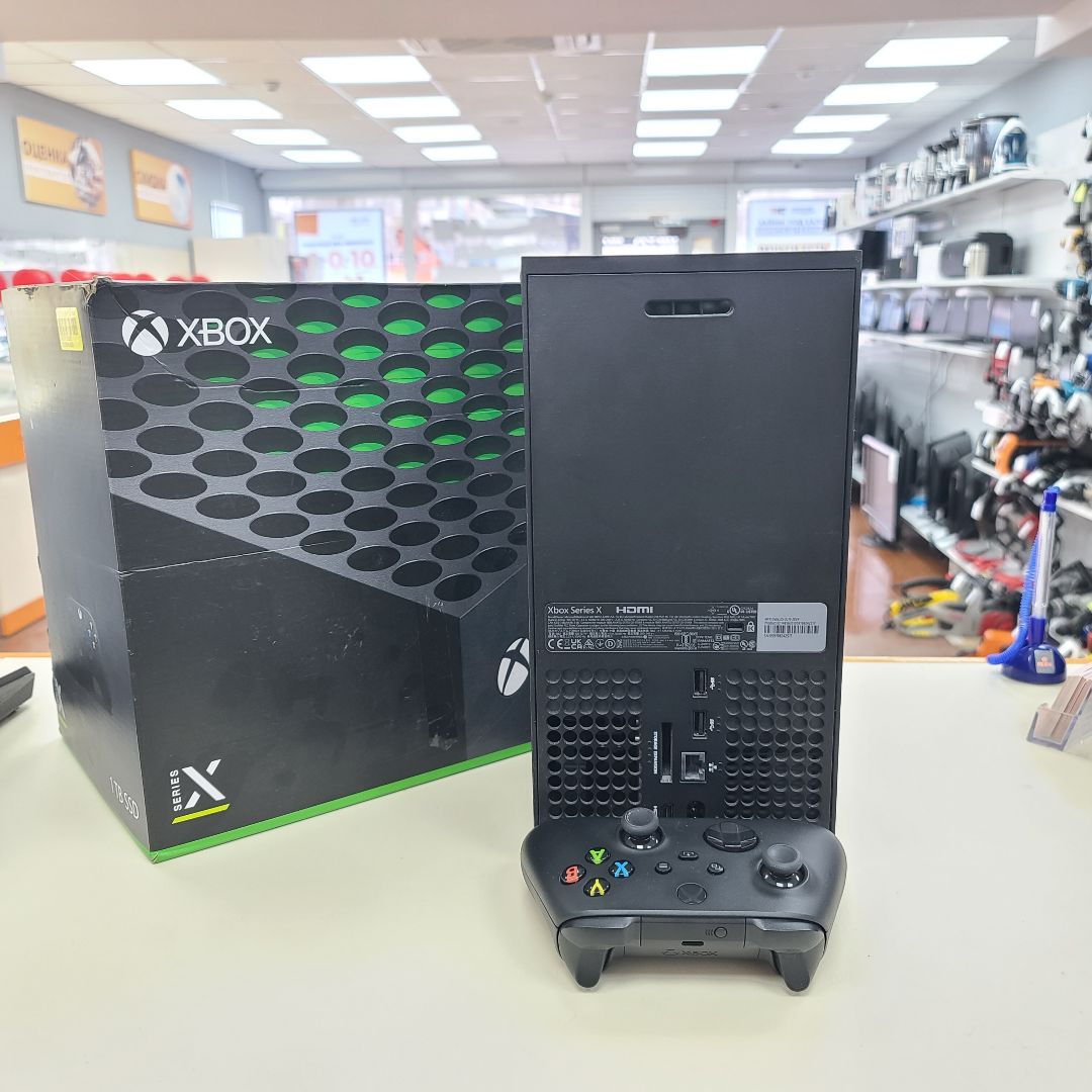 Игровая приставка Xbox Series X 1Tb