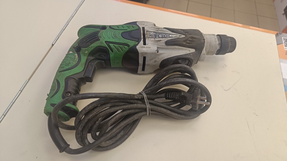 Перфоратор HITACHI DH24PC3