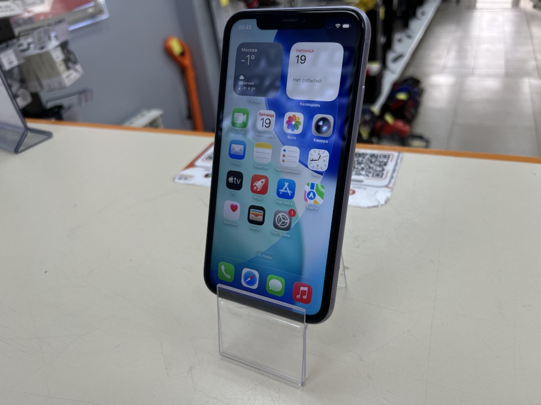 Смартфон Apple iPhone 11 128Gb