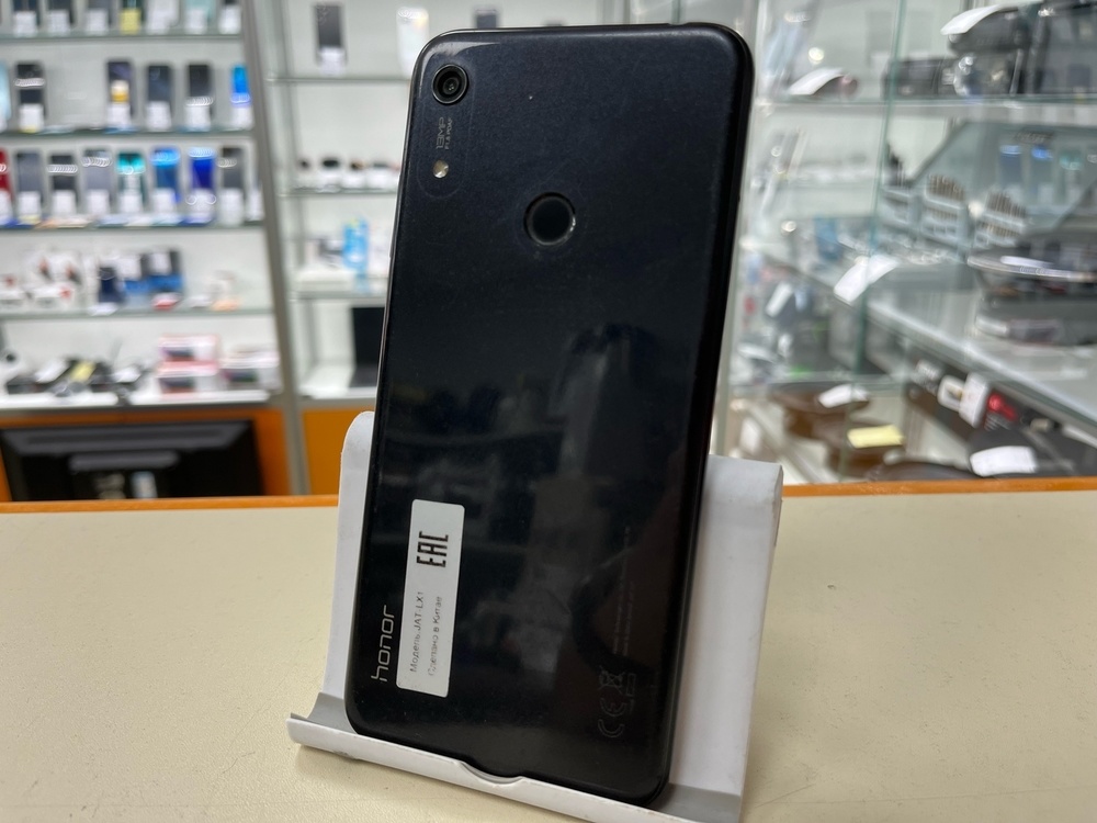 Смартфон Honor 8A 3/64