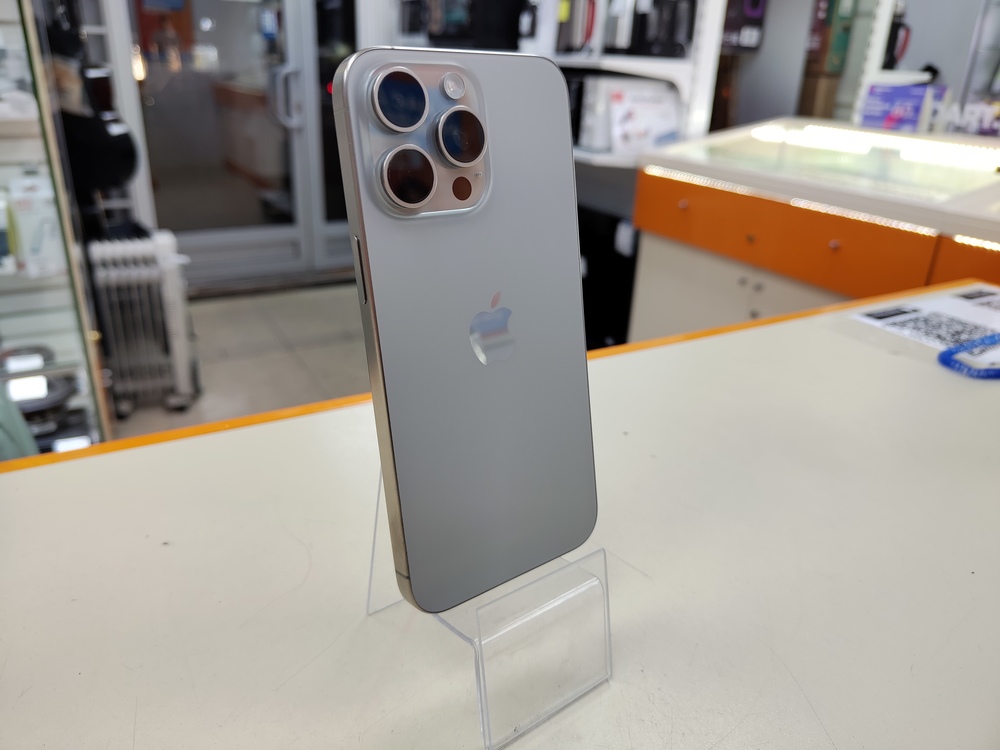 Смартфон Apple iPhone 15 Pro Max 256Gb