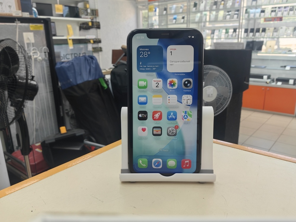 Смартфон Apple iPhone 11 64Gb