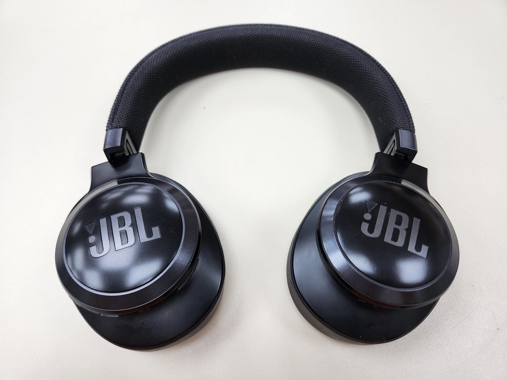 Наушники беспроводные JBL Live 660NC
