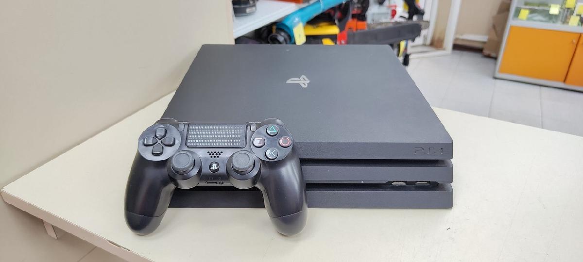 Игровая приставка PlayStation 4 Pro 1Tb Игровая приставка PlayStation 4 Pro 1Tb