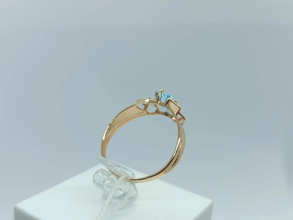 КОЛКМ585 КОЛЬЦО С КАМНЕМ (Au 585)