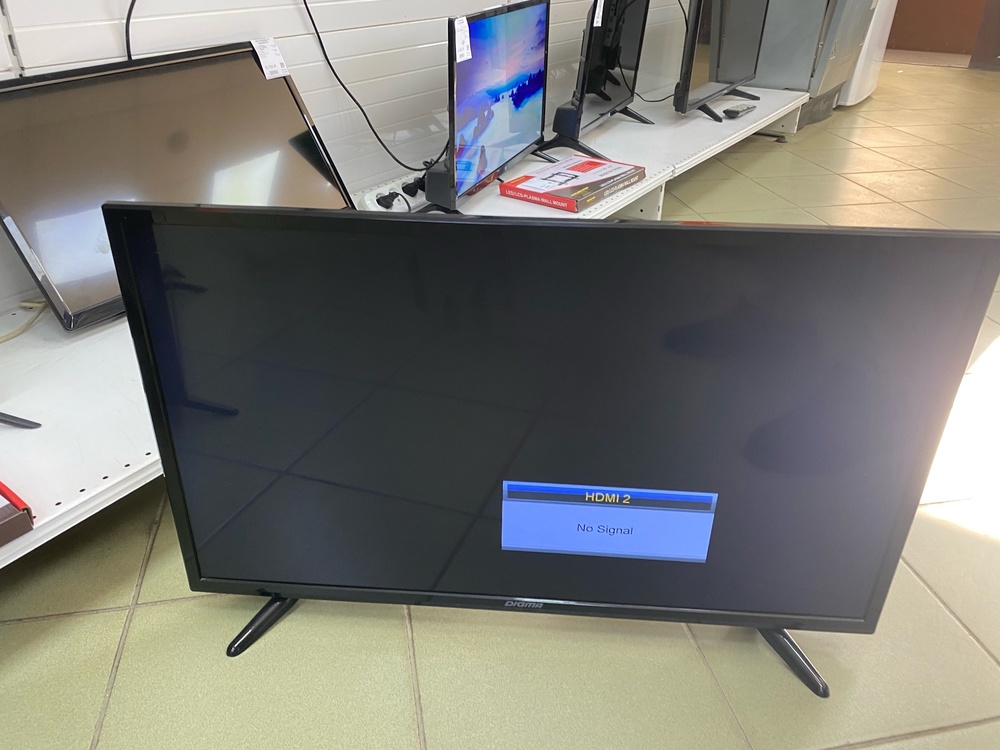 LED Телевизор Digma DM-LED32R201BT2